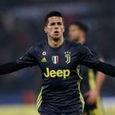 Manchester City signe JuventusCancelo